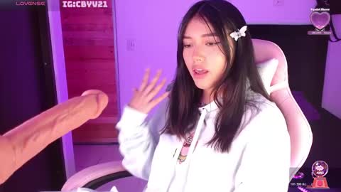 Valeri online show from November 2025 06:12:01 AM