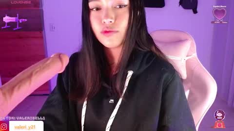 Valeri online show from December 2025 03:46:01 AM