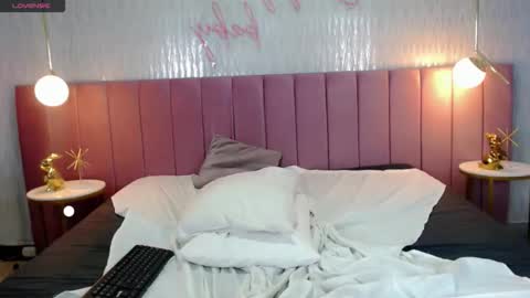 Valerie  online show from February 2026 07:26:02 PM