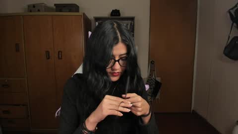 Val  online show from January 2025 02:54:01 AM