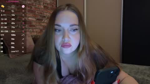 Snapshot of valerie_kiss chatting on April 2026 10:07:02 AM Valerie online show from April 2026 10:07:02 AM