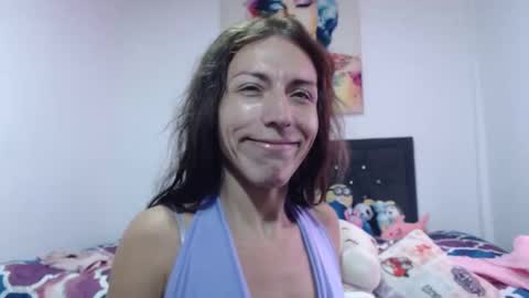 Snapshot of valerie_rousse chatting on February 2025 08:58:01 PM valerie_rousse online show from February 2025 08:58:01 PM