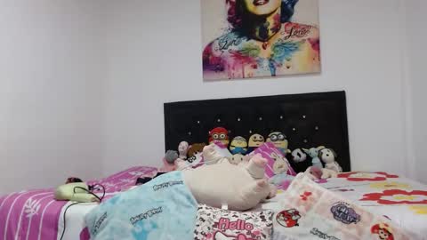 Snapshot of valerie_rousse chatting on March 2025 12:49:01 AM valerie_rousse online show from March 2025 12:49:01 AM
