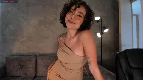 Snapshot of valerieaustin chatting on October 2025 03:25:02 PM call me Val online show from October 2025 03:25:02 PM