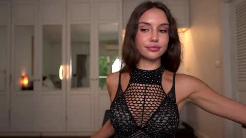 Snapshot of valerieh chatting on May 2026 01:14:01 AM Valerie online show from May 2026 01:14:01 AM