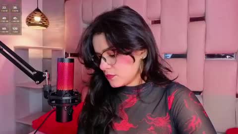 Snapshot of valeriekay_ chatting on April 2026 01:56:02 PM Valeria online show from April 2026 01:56:02 PM