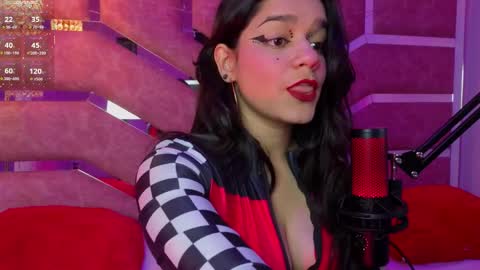 Snapshot of valeriekay_ chatting on May 2026 03:51:01 PM Valeria online show from May 2026 03:51:01 PM