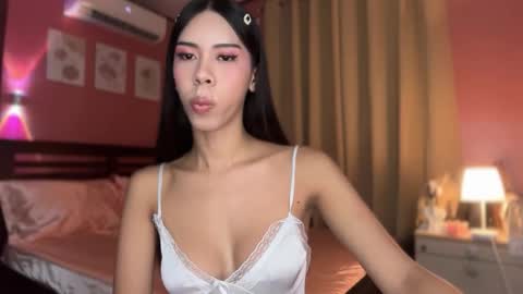 Snapshot of valerieriches chatting on November 2025 08:26:02 AM Valerie online show from November 2025 08:26:02 AM