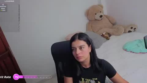 Snapshot of valerihouse_ chatting on June 2026 02:05:01 AM valerihouse_ online show from June 2026 02:05:01 AM