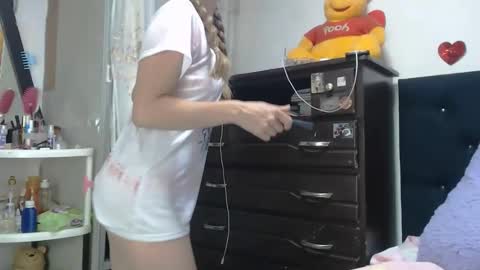 valerivegas online show from March 2026 01:50:01 PM