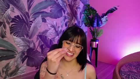 valery_blush online show from April 2026 04:21:02 AM
