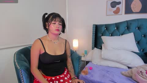 Valery online show from December 2025 07:42:02 PM