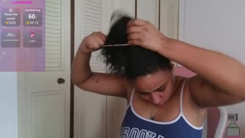 valery_lovex_ online show from April 2026 11:30:02 AM