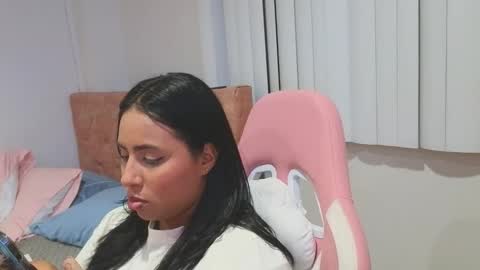 valery_lovex_ online show from April 2026 02:37:02 AM