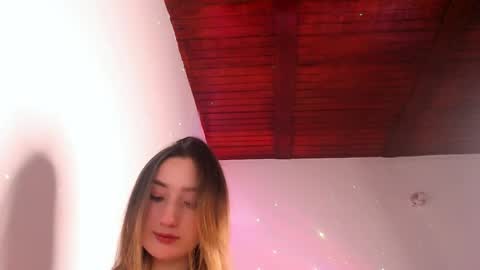 valery_salmons online show from May 2026 05:08:01 PM
