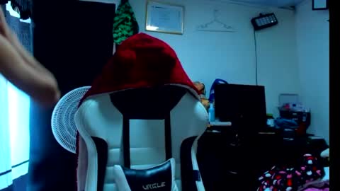Snapshot of valerybaker1 chatting on June 2026 05:43:02 PM B V Naughty online show from June 2026 05:43:02 PM