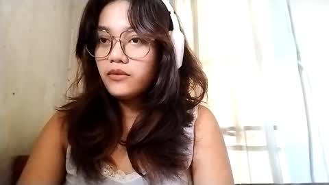 Snapshot of valerykramer chatting on April 2026 11:31:01 PM valerykramer online show from April 2026 11:31:01 PM