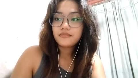Snapshot of valerykramer chatting on April 2026 10:16:02 AM valerykramer online show from April 2026 10:16:02 AM