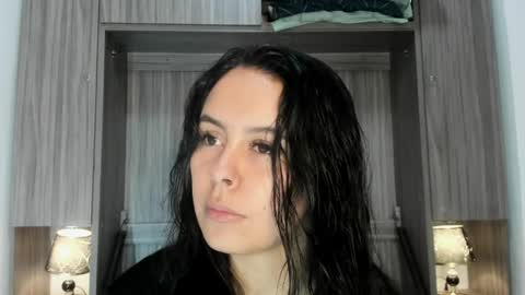Snapshot of valerymeyerr chatting on June 2026 11:35:01 AM valerymeyerr online show from June 2026 11:35:01 AM