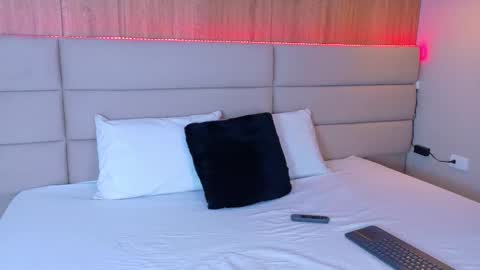 Vale online show from October 2025 11:18:02 AM