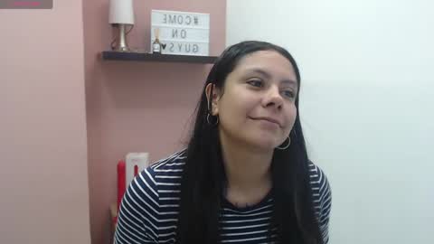 Snapshot of valevicious chatting on May 2026 02:45:01 PM valevicious online show from May 2026 02:45:01 PM