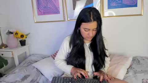 Snapshot of valka_collins chatting on February 2026 04:01:02 AM Valka online show from February 2026 04:01:02 AM