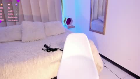 Snapshot of valka_wolfe chatting on January 2025 05:02:02 PM Valka online show from January 2025 05:02:02 PM