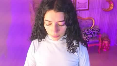 Valkiria  online show from December 2025 01:20:02 PM