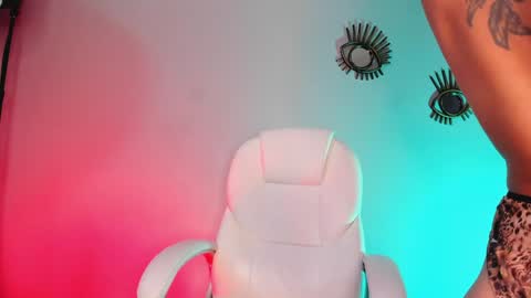 Valkiria online show from January 2025 05:37:01 PM