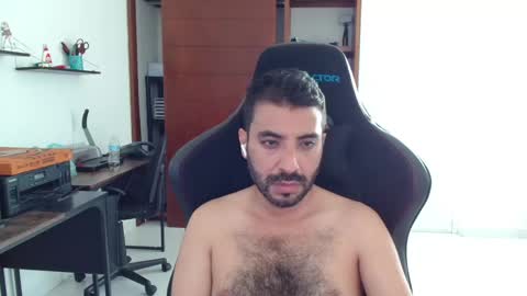 Snapshot of vallartamexi chatting on May 2026 11:21:01 PM Roberto Carlos online show from May 2026 11:21:01 PM