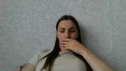 Snapshot of valleria21 chatting on June 2026 01:24:02 PM valleria21 online show from June 2026 01:24:02 PM