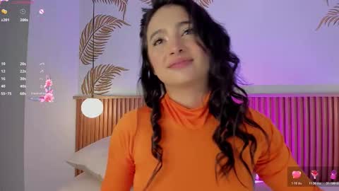 valleriie_ online show from February 2026 05:01:01 PM