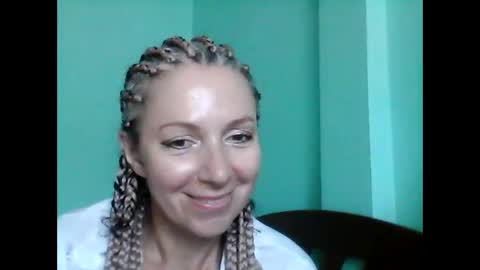 Snapshot of valleriwind chatting on February 2025 06:30:02 AM ValleriWind online show from February 2025 06:30:02 AM