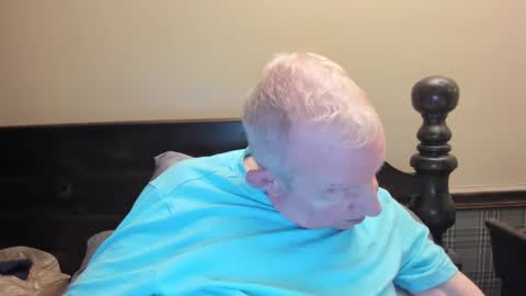 Snapshot of valleylaker chatting on December 2024 11:29:01 AM valleylaker online show from December 2024 11:29:01 AM