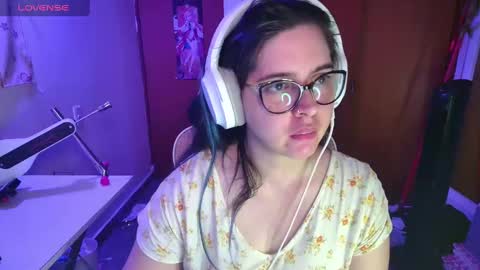 Im Violet online show from March 2025 02:26:01 AM