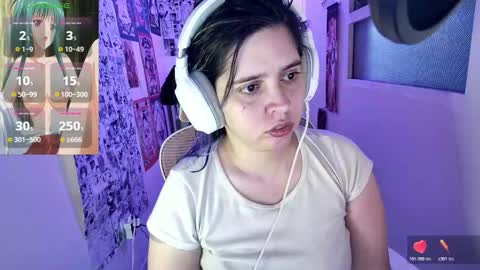 Im Violet online show from December 2025 07:04:01 AM