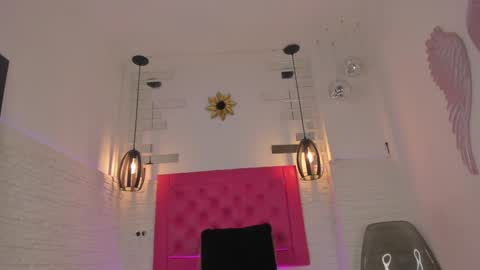 Vallolet Peach  online show from January 2025 11:23:02 AM