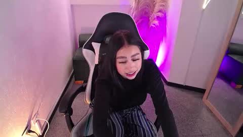 vallolett__ online show from February 2026 10:08:01 PM