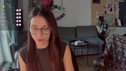 Little Devil online show from April 2026 10:23:01 AM