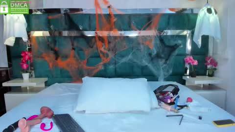 valtira nova online show from October 2025 07:37:02 PM