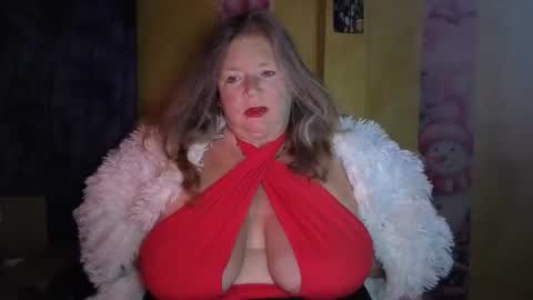vampwoman online show from December 2025 07:45:02 AM