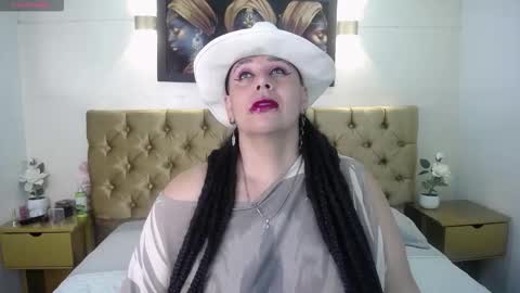 Vampy Bael online show from October 2025 08:03:02 PM