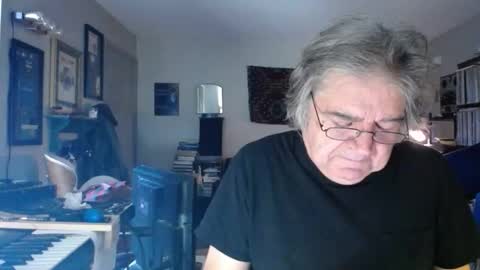 Paco online show from October 2025 12:06:02 PM