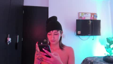 Snapshot of vandalovee chatting on May 2026 08:38:02 PM Babi Alu online show from May 2026 08:38:02 PM