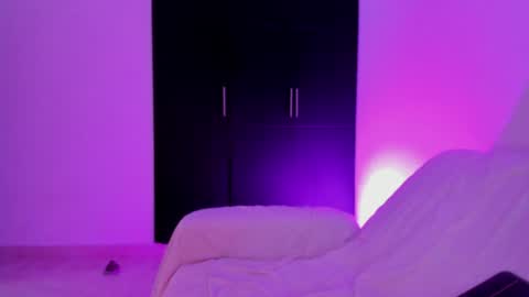 Snapshot of vandalovee chatting on June 2026 02:51:01 PM Babi Alu online show from June 2026 02:51:01 PM