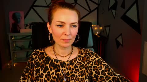 Snapshot of vandarossi chatting on December 2024 02:30:02 PM Vanda online show from December 2024 02:30:02 PM