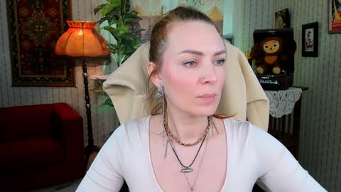 Snapshot of vandarossi chatting on December 2024 01:32:02 PM Vanda online show from December 2024 01:32:02 PM