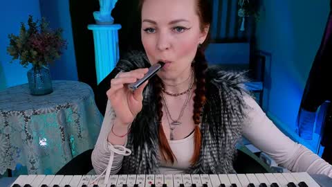 Snapshot of vandarossi chatting on January 2025 03:35:01 PM Vanda online show from January 2025 03:35:01 PM