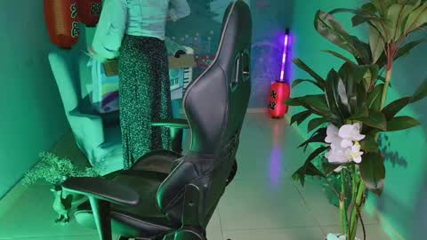 Snapshot of vandarossi chatting on January 2025 11:48:02 AM Vanda online show from January 2025 11:48:02 AM