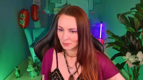 Snapshot of vandarossi chatting on January 2025 09:37:02 AM Vanda online show from January 2025 09:37:02 AM